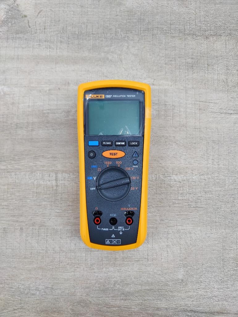 Fluke 1507 Isolatietester + Draagtas, Doe-het-zelf en Bouw, Ophalen of Verzenden, Nieuw, Multimeter