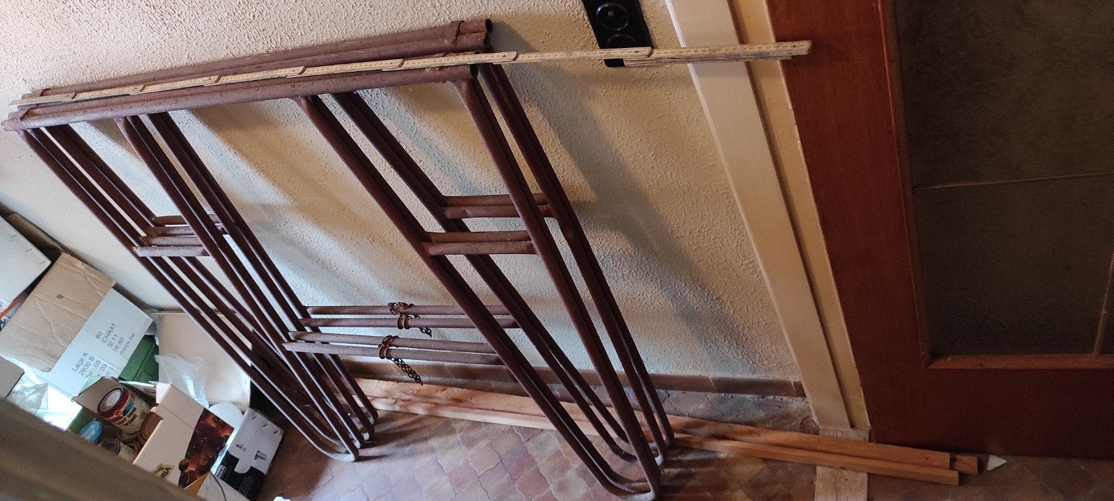 2 tréteaux en acier de 113 cm de large x 126 cm de haut, ave, Bricolage & Construction, Échafaudages, Enlèvement