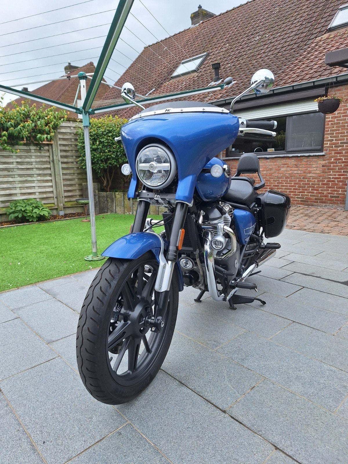 Royal enfield super meteor, Motoren, Particulier