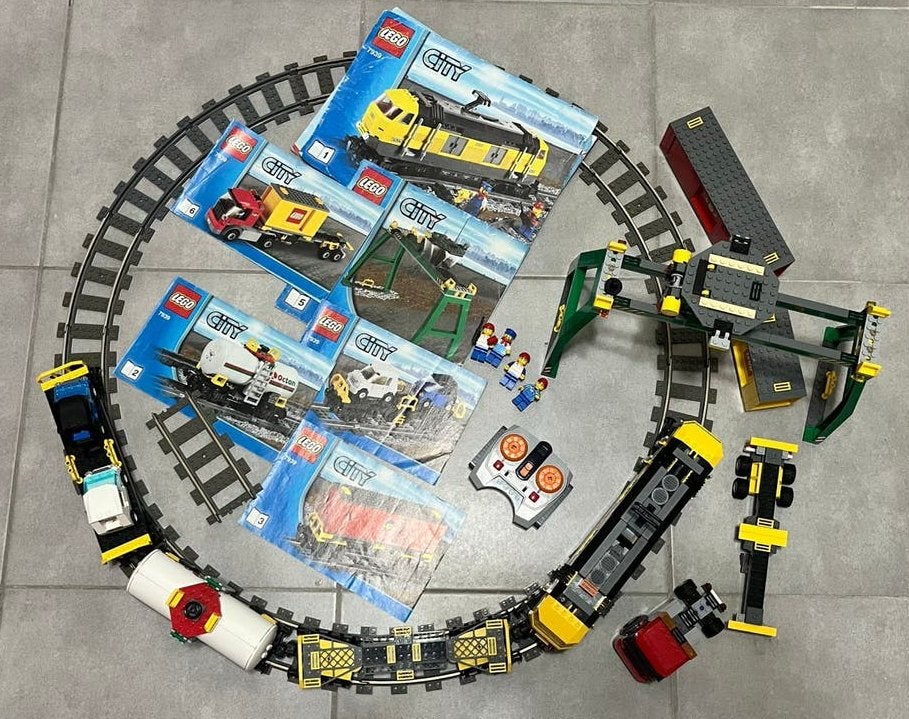 Lego city 7939 - Cargo trein, Kinderen en Baby's, Speelgoed | Duplo en Lego, City, Lego, Ophalen of Verzenden, Zo goed als nieuw