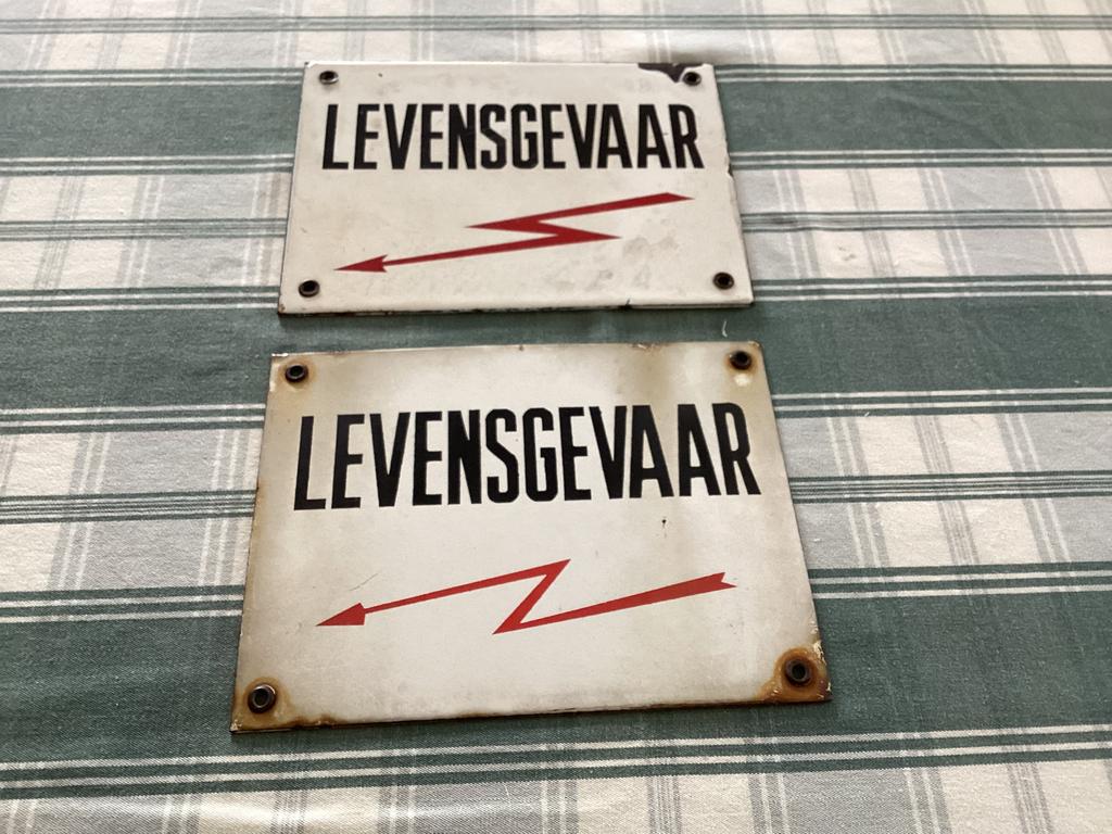 Email plaat ‘ Levensgevaar ‘, zie beschrijving., Verzamelen, Ophalen