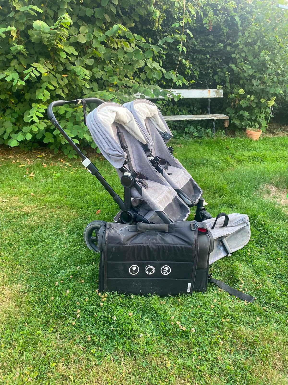 Bugaboo donkey, Enlèvement, Comme neuf
