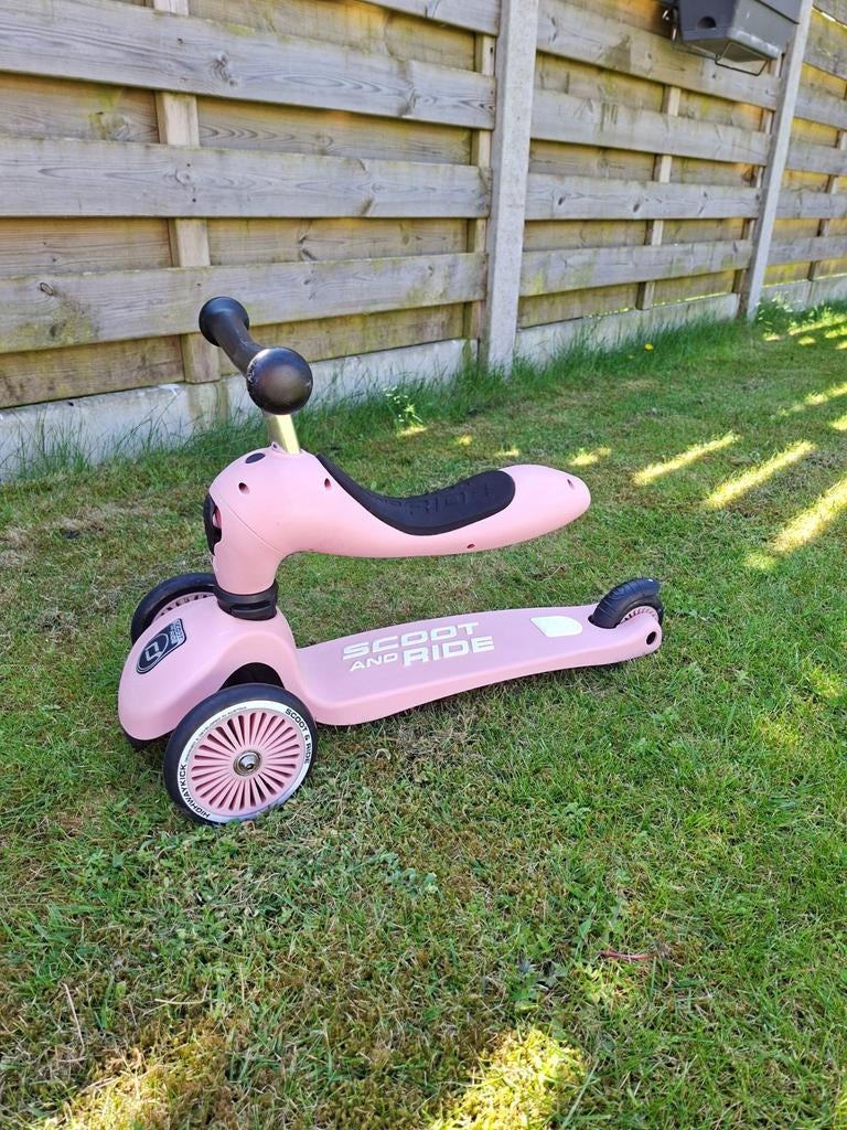Scoot and ride - roze step, Ophalen