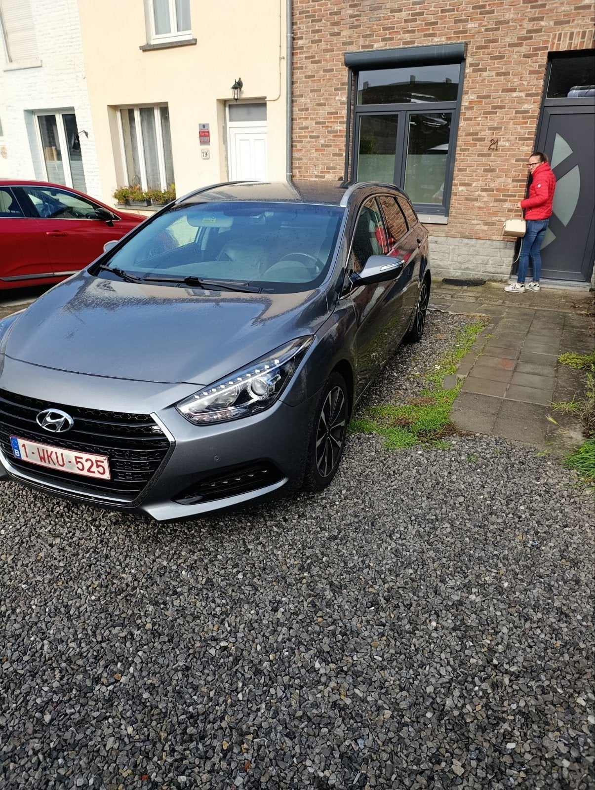 hyundai i40 178000 kilomètres boîte automatique, Autos, Cuir, Argent ou Gris, Achat, Euro 6