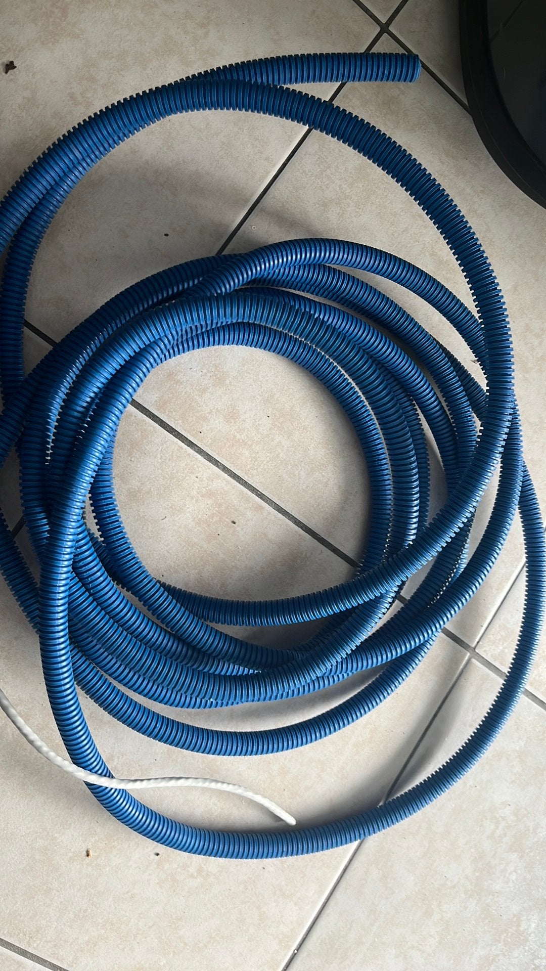 Cable utp avec gaine, Doe-het-zelf en Bouw, Ophalen, Zo goed als nieuw
