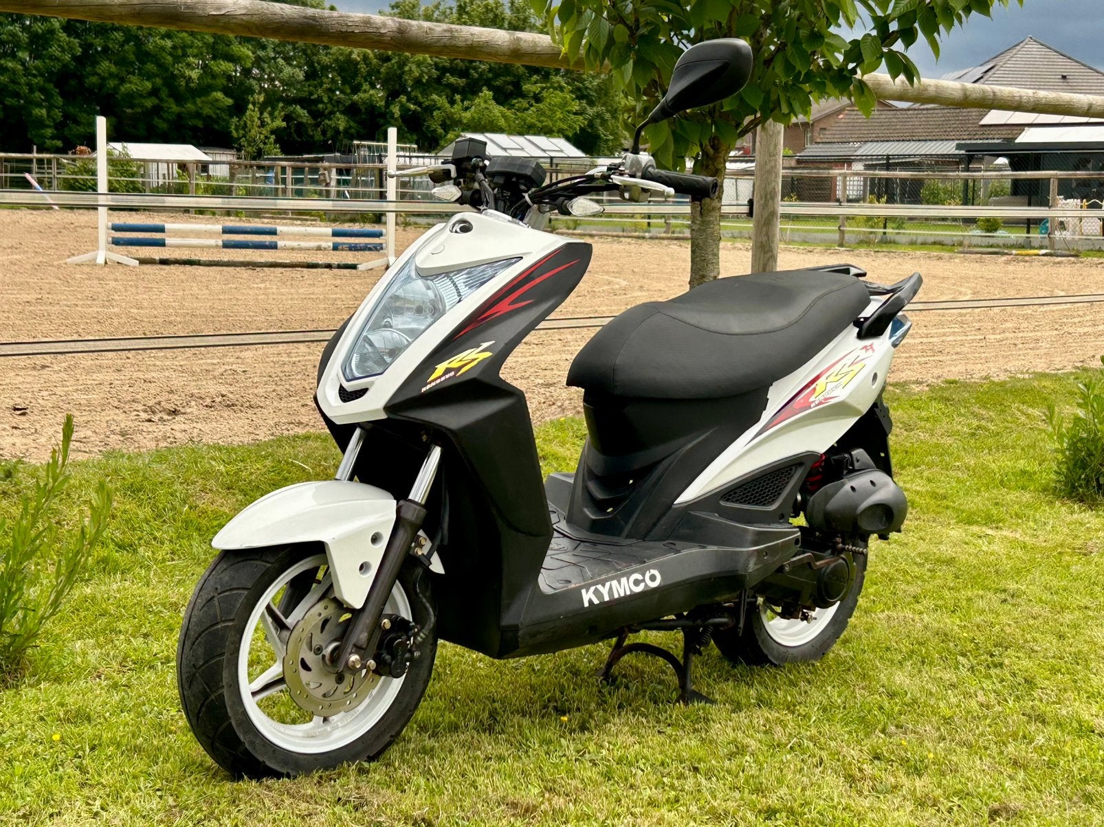 Kymco Agility 50 RS Naked Renouvo 2 takt, Fietsen en Brommers, Scooters | Kymco, Gebruikt, Agility, Klasse B (45 km/u), Tweetakt