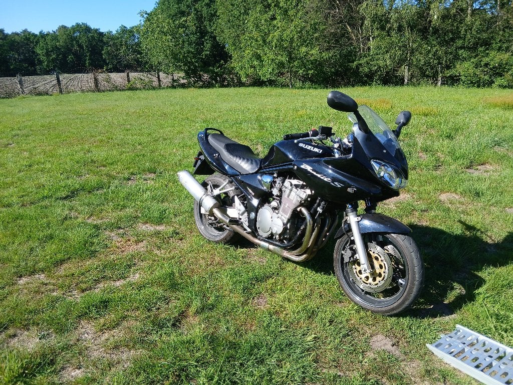 Moto Suzuki Bandit, Ophalen, 4 cilinders
