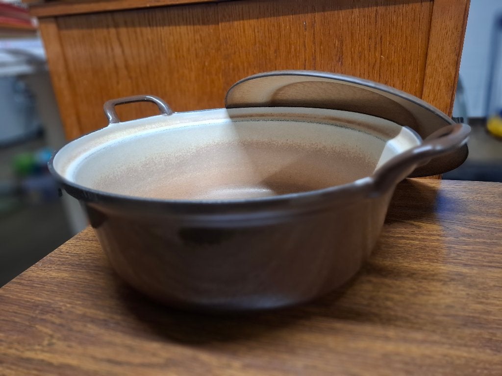 Le Creuset stoofpot, Huis en Inrichting, Ophalen, Gebruikt, Antiaanbaklaag, Le Creuset