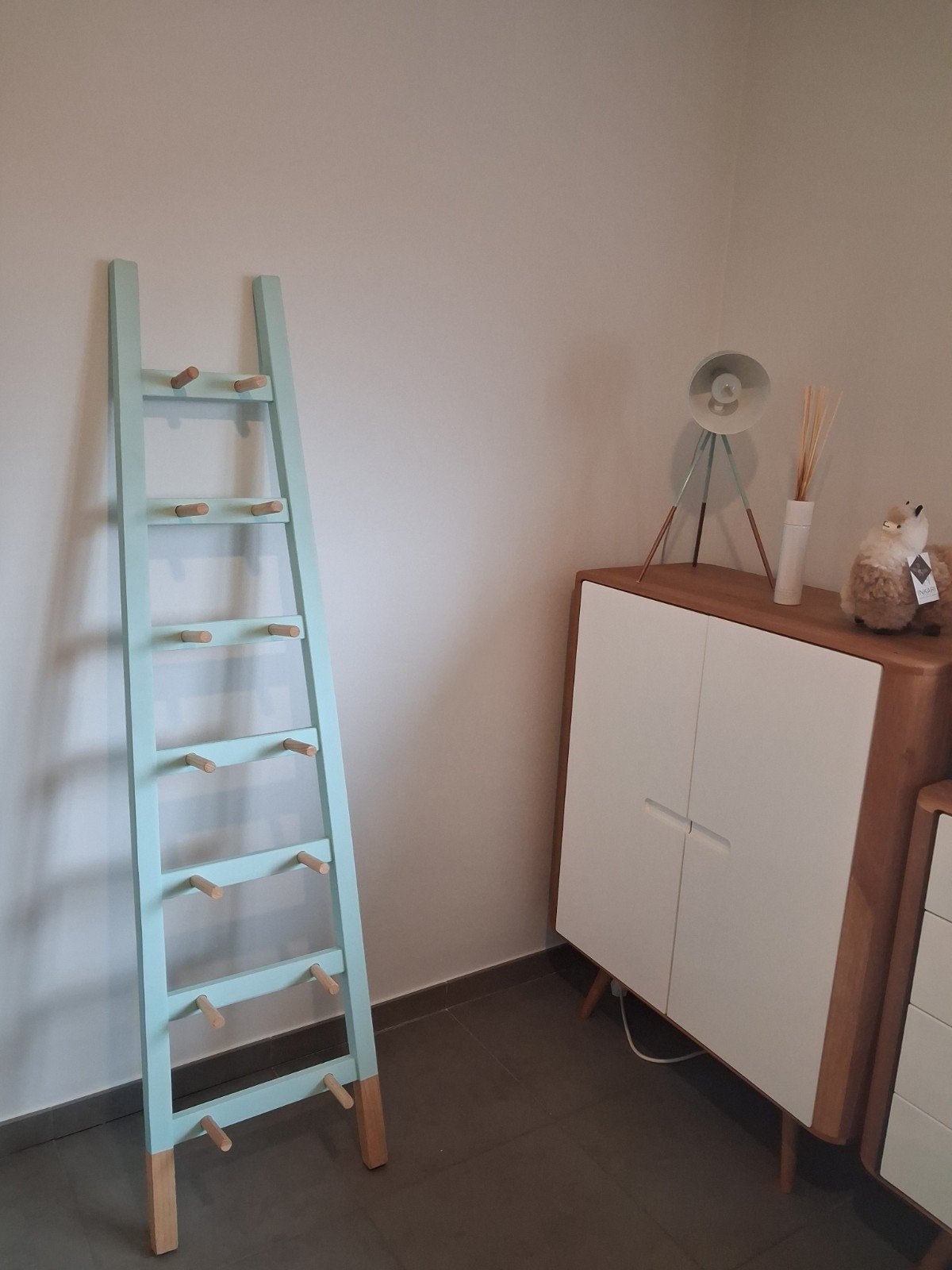 Decoratieve lichtblauwe ladder Little Nice Things, Maison & Meubles, Accessoires pour la Maison | Décorations murale, Enlèvement