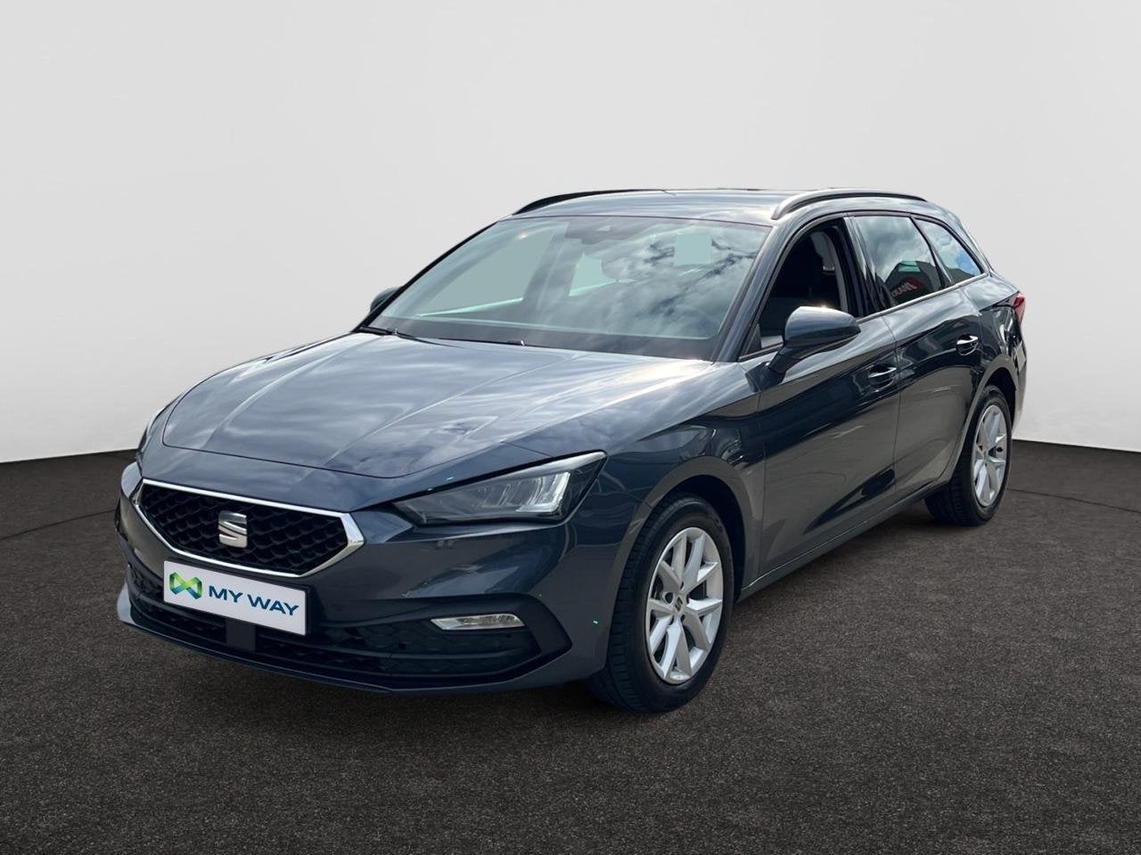 Seat Leon ST AUTOMAAT*150PK*GPS*CARPLAY*CAMERA*SENSOREN, Autos, 121 g/km, Argent ou Gris, Achat, Leon