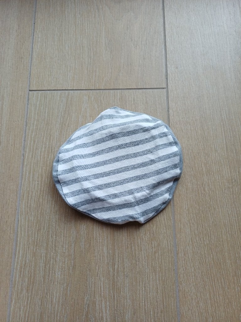 Baret / muts newborn one size, Kinderen en Baby's, Babykleding | Mutsen, Sjaals en Wanten, Ophalen of Verzenden, Gebruikt, Meisje