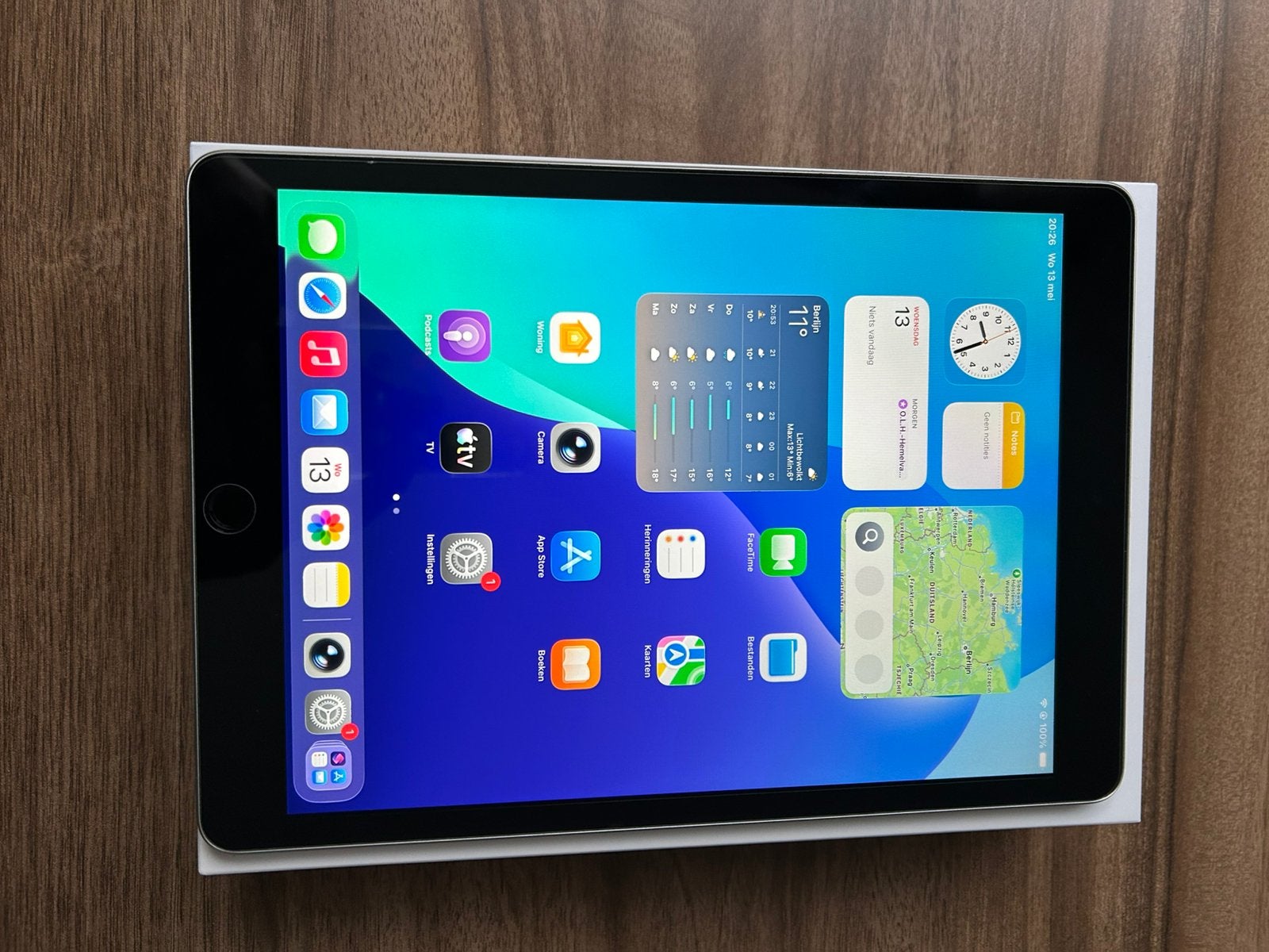 ipad 9 wifi 64gb extra’s compleet in de doos nieuwstaat !, Computers en Software, Apple iPads, Apple iPad, Zwart, Zo goed als nieuw