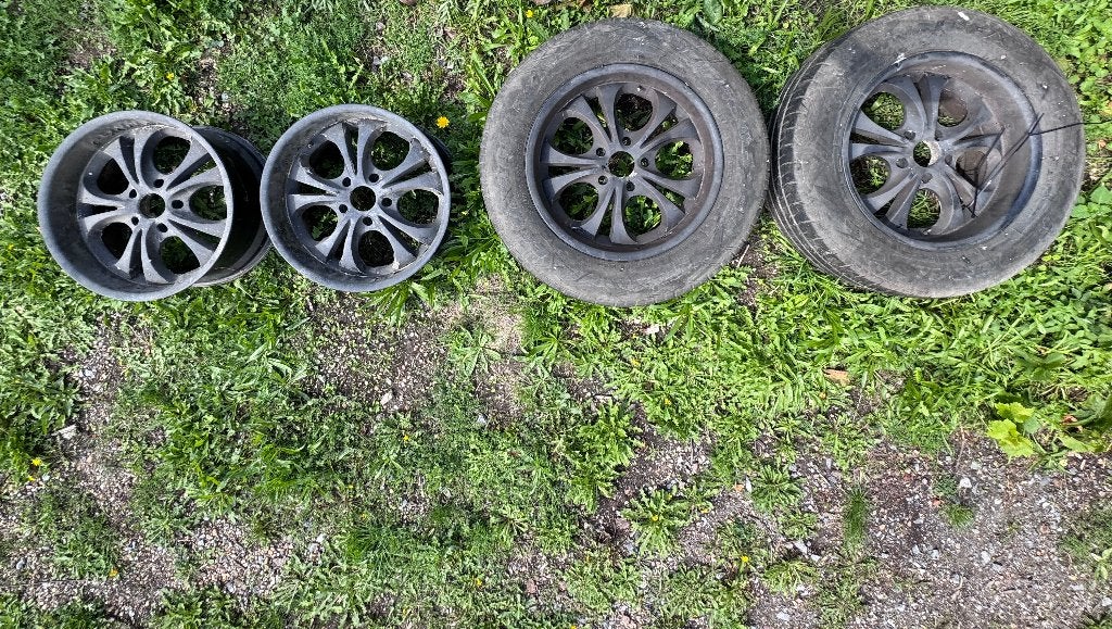 Jantes DODGE RAM ou autre, Autos : Pièces & Accessoires, Pneus hiver, 275 mm, Véhicule utilitaire, Enlèvement