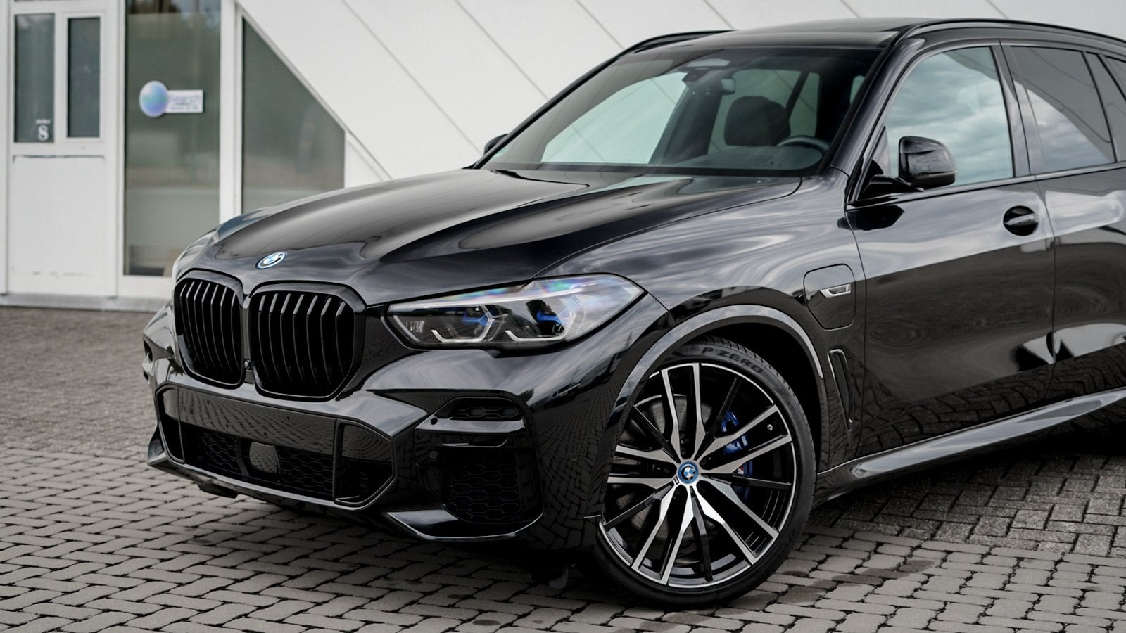 BMW X5 45e LASER | CAMÉRA 360 | touche DIS. | HUD | PANO.., Cuir, Achat, Phares entièrement LED, Entretenue par le concessionnaire