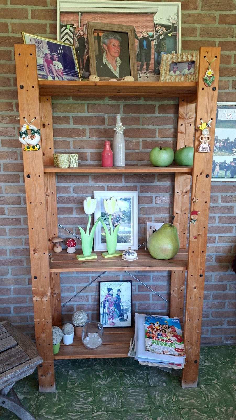 Houten rek, Ophalen