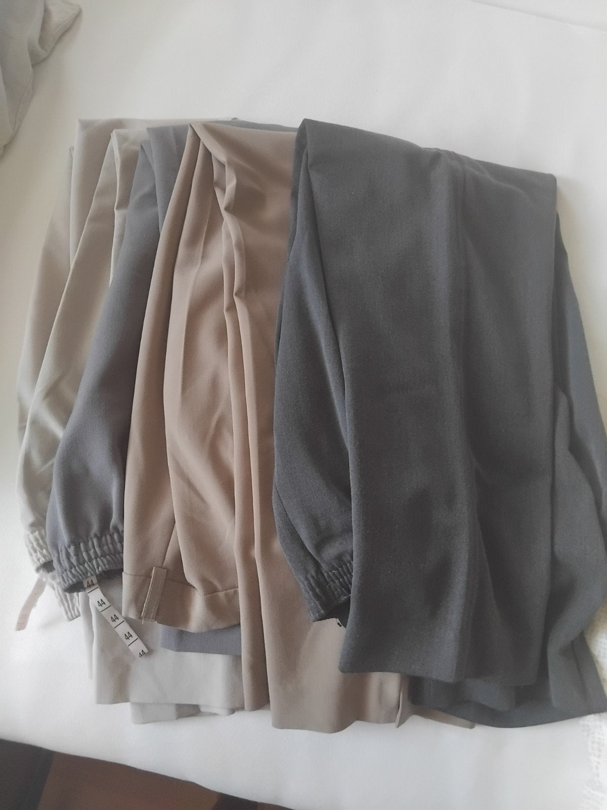 damesbroeken, Enlèvement, Taille 42/44 (L)