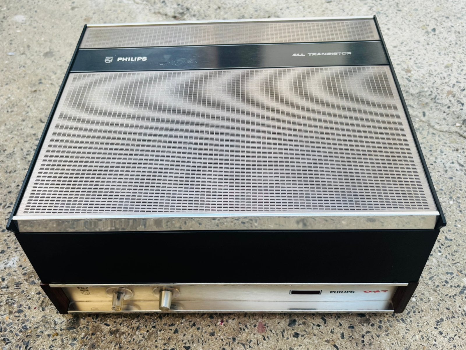 Tourne-disque à transistors Philips D47, Enlèvement ou Envoi, Utilisé, Tourne-disque, Philips