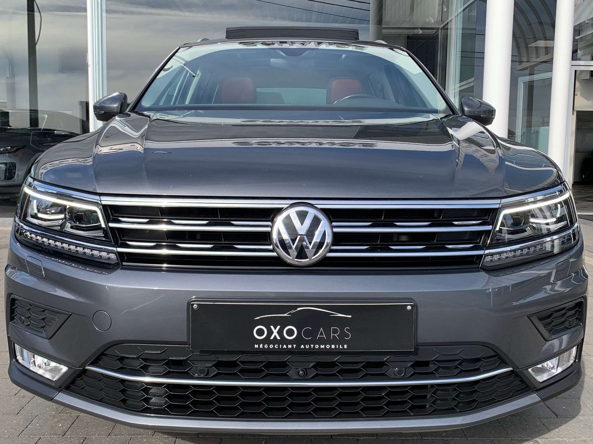 Volkswagen Tiguan 4 MOTION 1.4TSI HIGHLINE 150CV DSG 4x4 / F, Auto's, Automaat, Gebruikt, 4 cilinders, Leder
