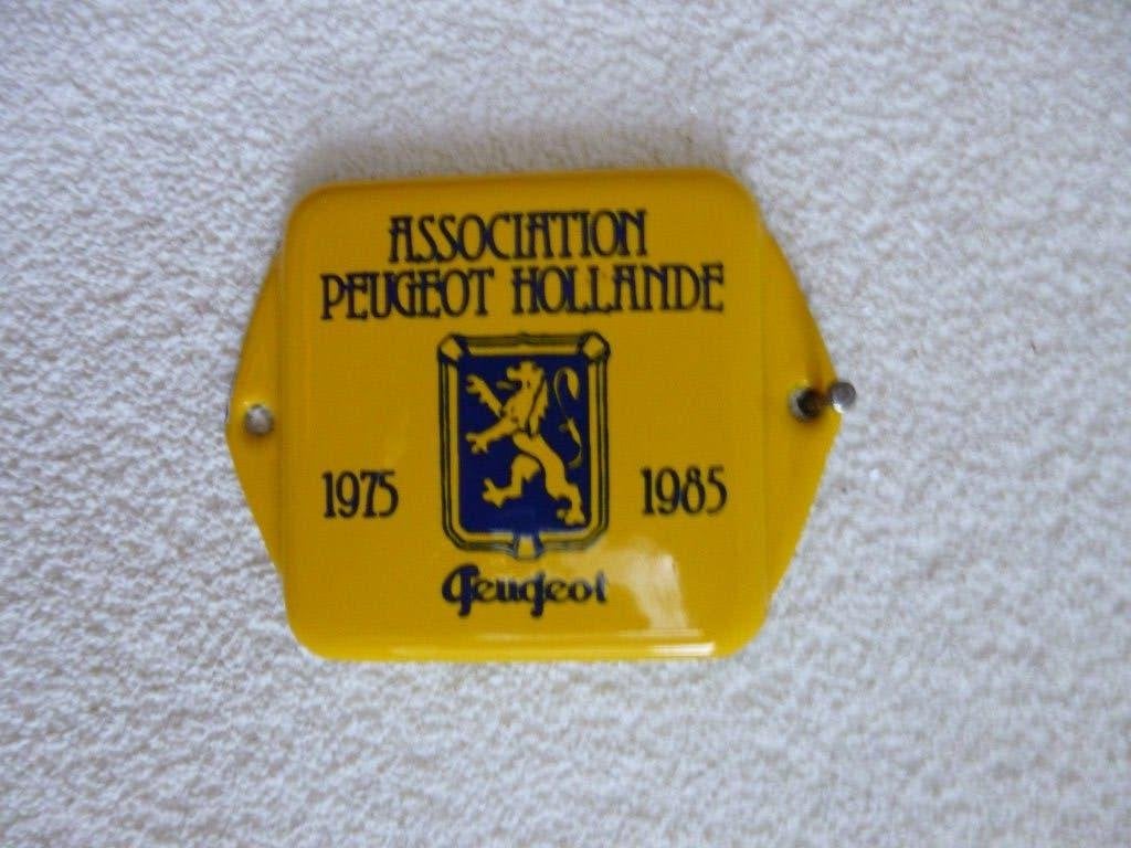 EMAILLE DEURPOSTJE"PEUGEOT ASSACIATION HOLLANDE"JAREN 70/80, Verzamelen, Ophalen of Verzenden, Zo goed als nieuw, Reclamebord