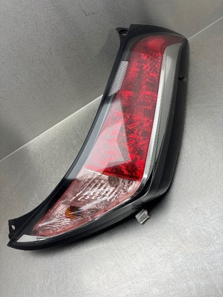 ACHTERLICHT RECHTS Toyota Aygo (B40) (01-2014/06-2018), Gebruikt, Toyota