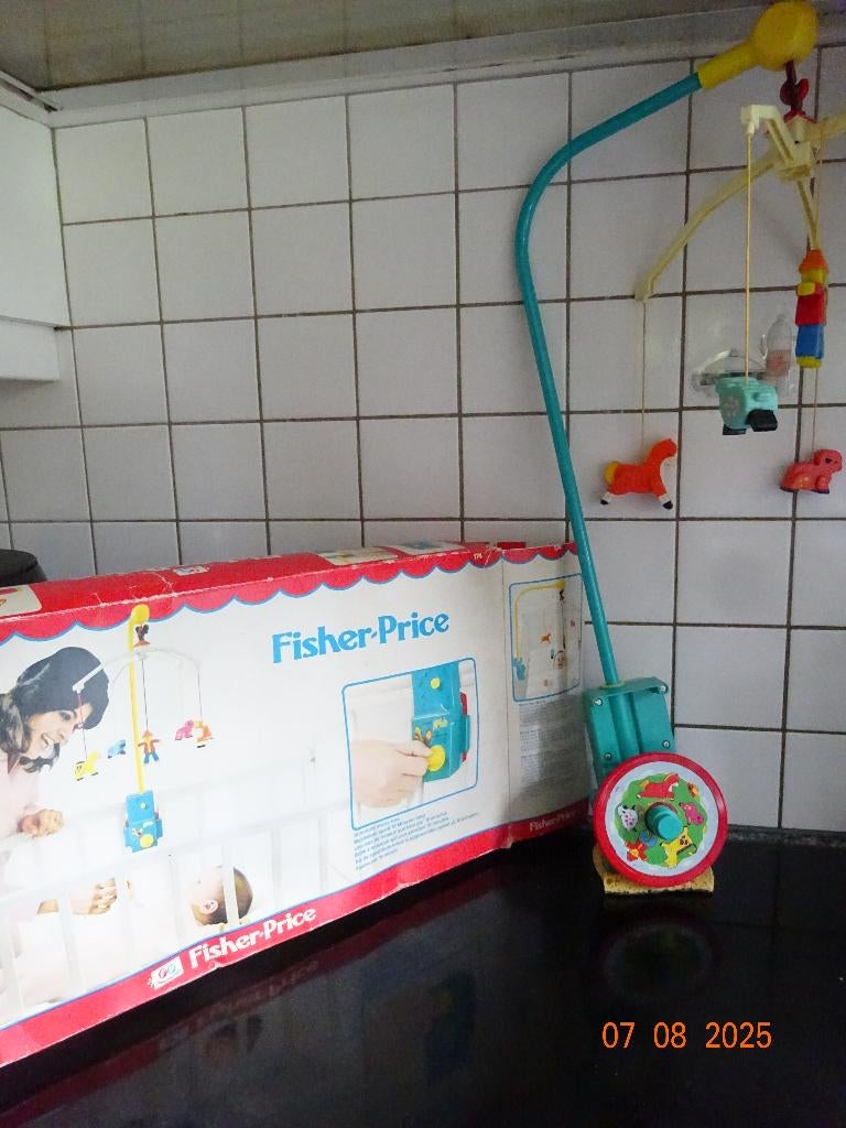 Vintage Fisher Price Crib & Playpen Music Box Mobile #174., Enlèvement ou Envoi