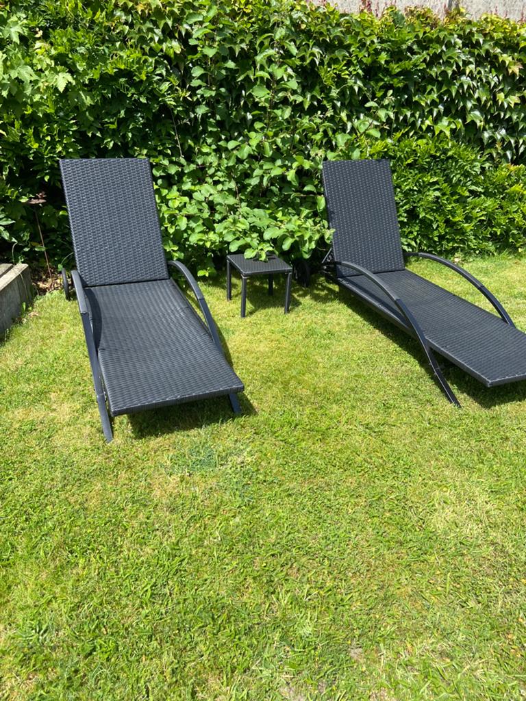 2 ligbedden inclusief kussens, Tuin en Terras, Ophalen, Gebruikt, Wicker, Verstelbaar