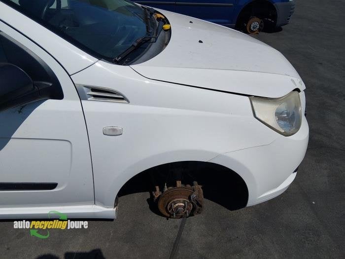 Aile avant droite d'un Chevrolet Aveo (GAZ), -, 3 mois de garantie, Utilisé, -