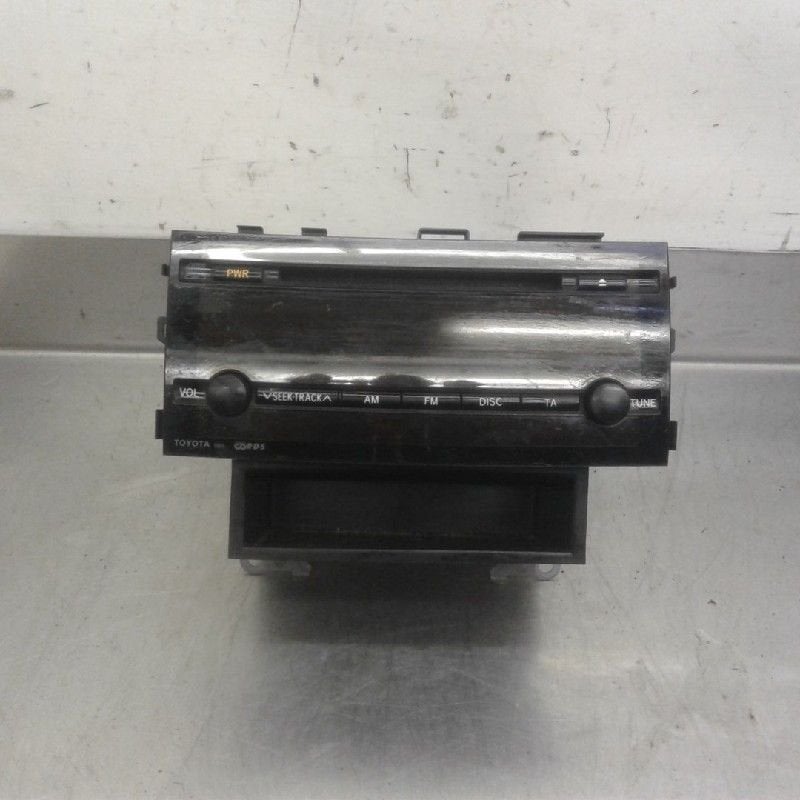 RADIO Toyota Prius (NHW20) (|8612047281|CQJS0873AJ|), Auto-onderdelen, Gebruikt, Toyota