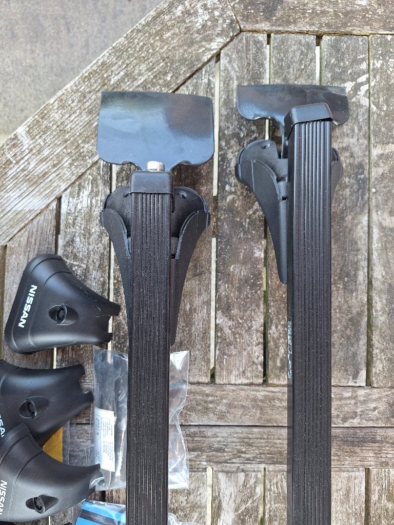 Barre de toit nissan micra (2020), Autos : Pièces & Accessoires, Enlèvement, Neuf