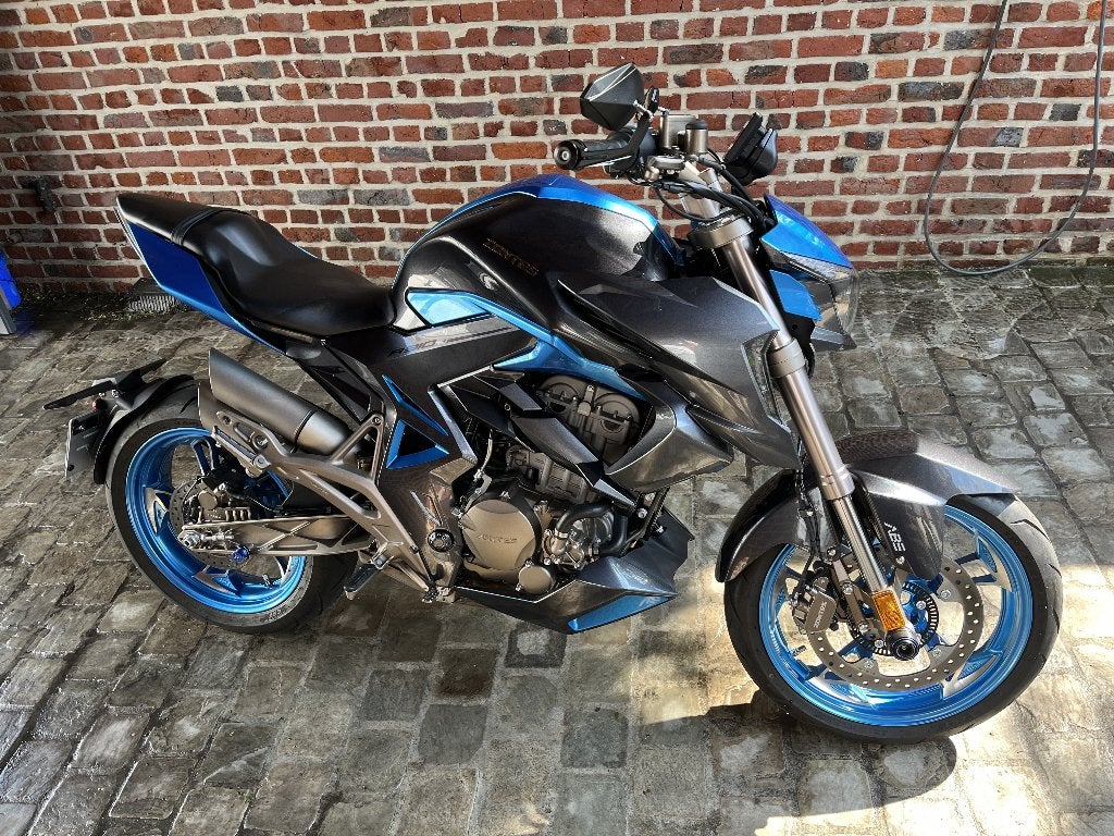 moto Zontes 310r, 312 cm³, Occasion, Zontes, Particulier