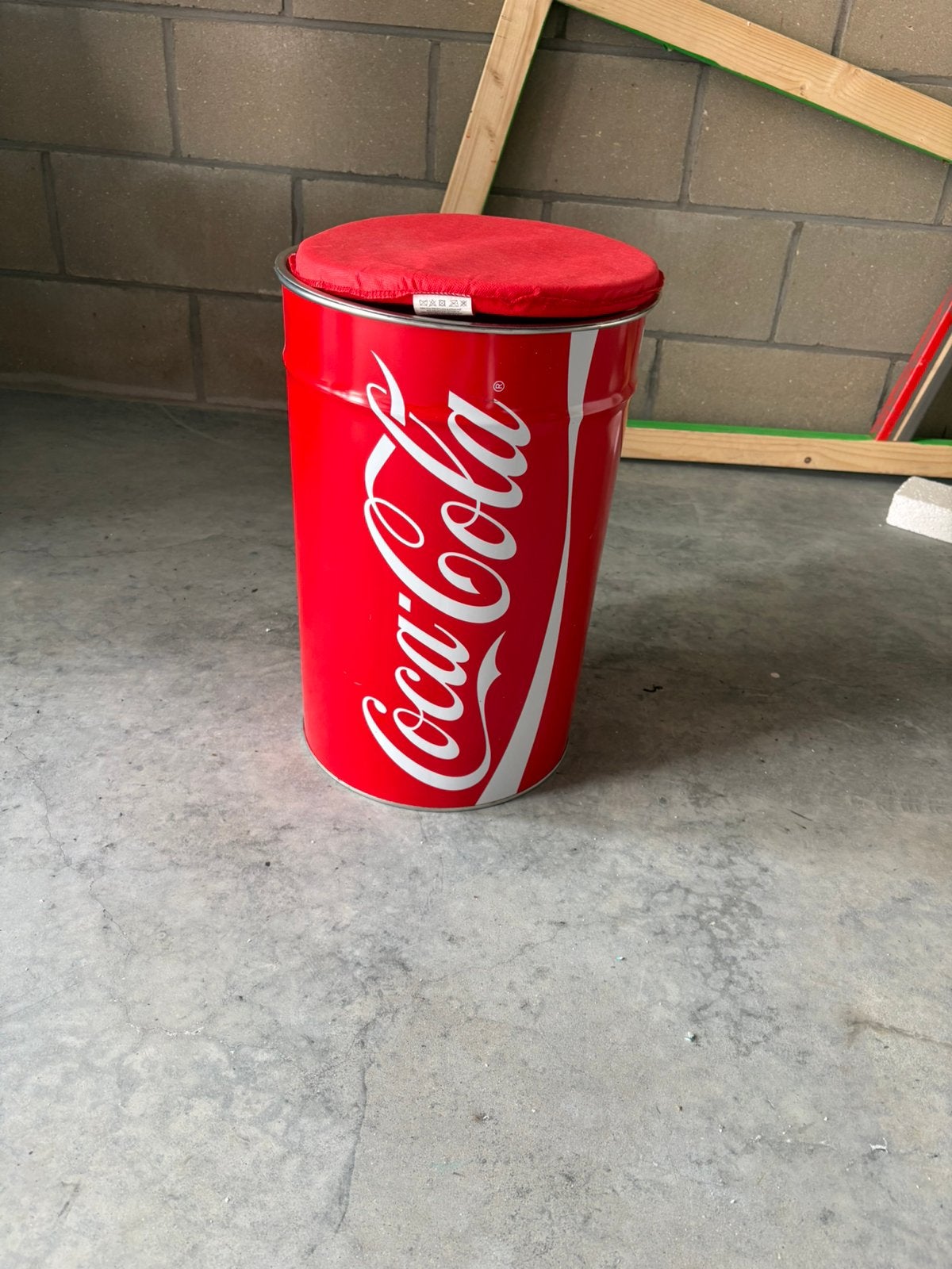 Coca cola ton, Enlèvement, Comme neuf