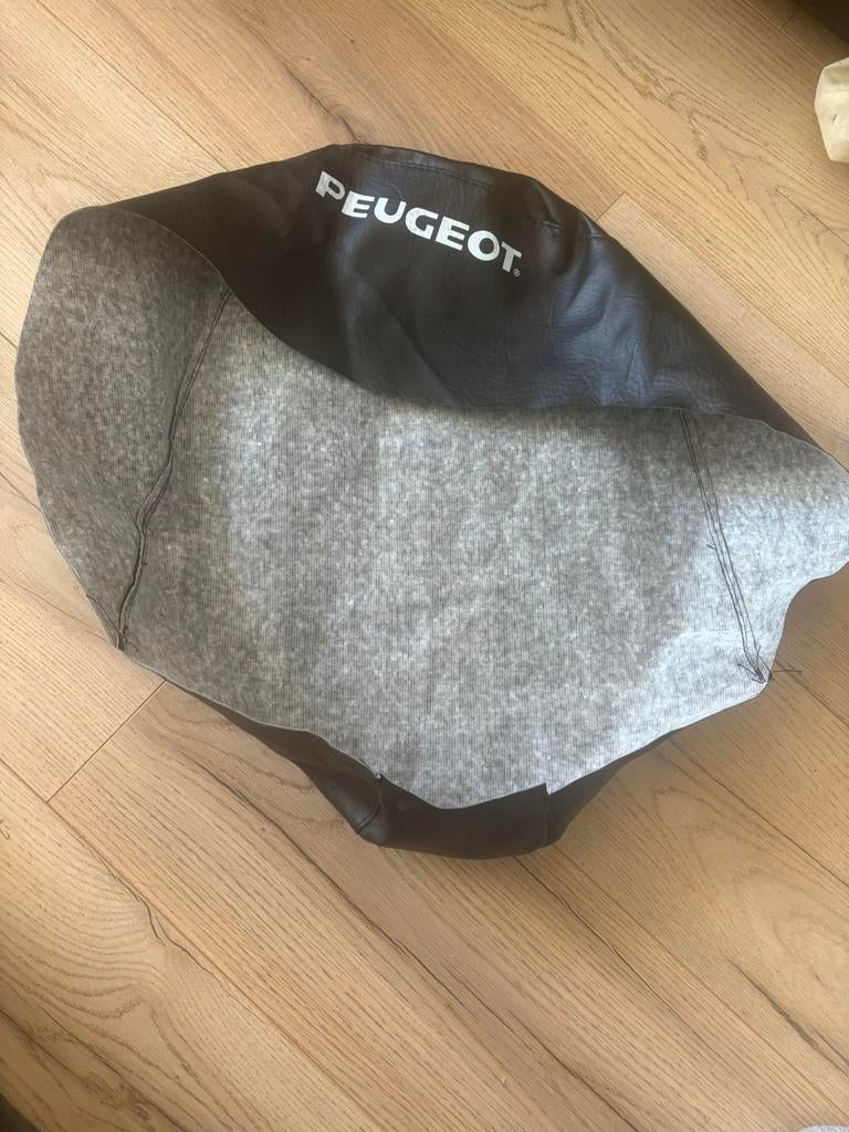 Peugeot GL10, Enlèvement ou Envoi, Comme neuf