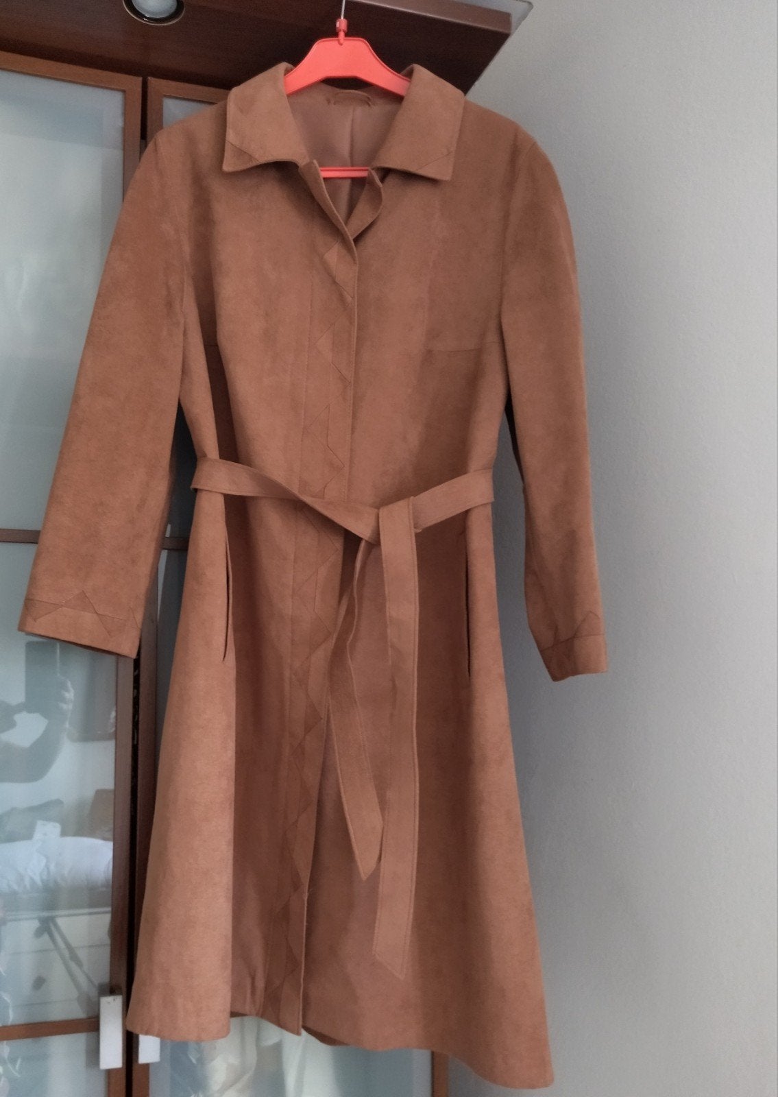 Jas van echte alcantara, lange overjas, Kleding | Dames, Jassen | Winter, Ophalen of Verzenden, Zo goed als nieuw, Maat 42/44 (L)