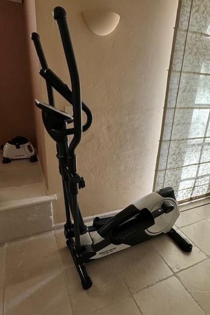 Weinig gebruikt fitnesstoestel - crosstrainer, Enlèvement, Comme neuf, Jambes, Vélo elliptique