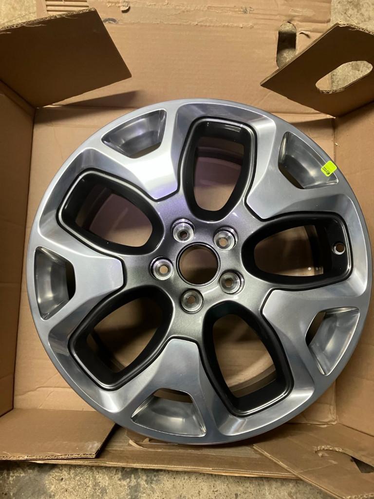 1 jante neuve 18x7.0J 40 MM (Jeep Compass 2017 - 2024), Autos : Pièces & Accessoires, Neuf, Véhicule de tourisme, 18 pouces, Enlèvement