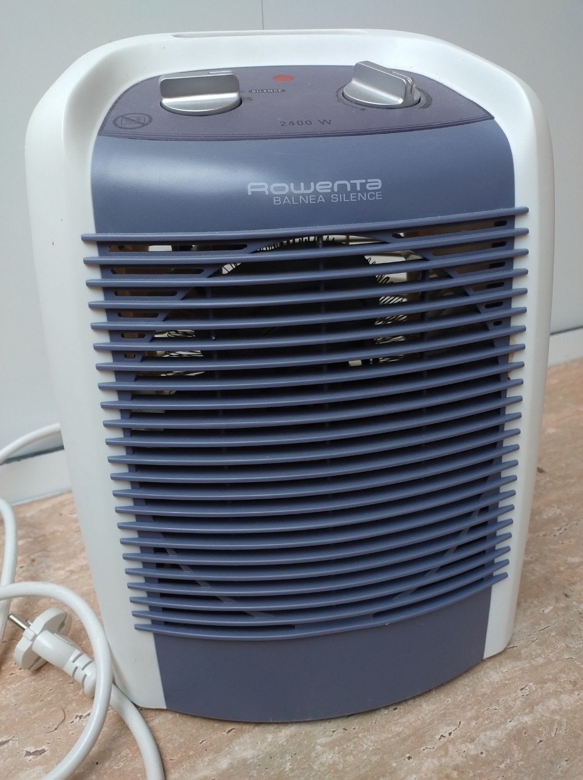 Radiateur électrique Rowenta, 800 watts ou plus, Moins de 60 cm, Comme neuf, Enlèvement