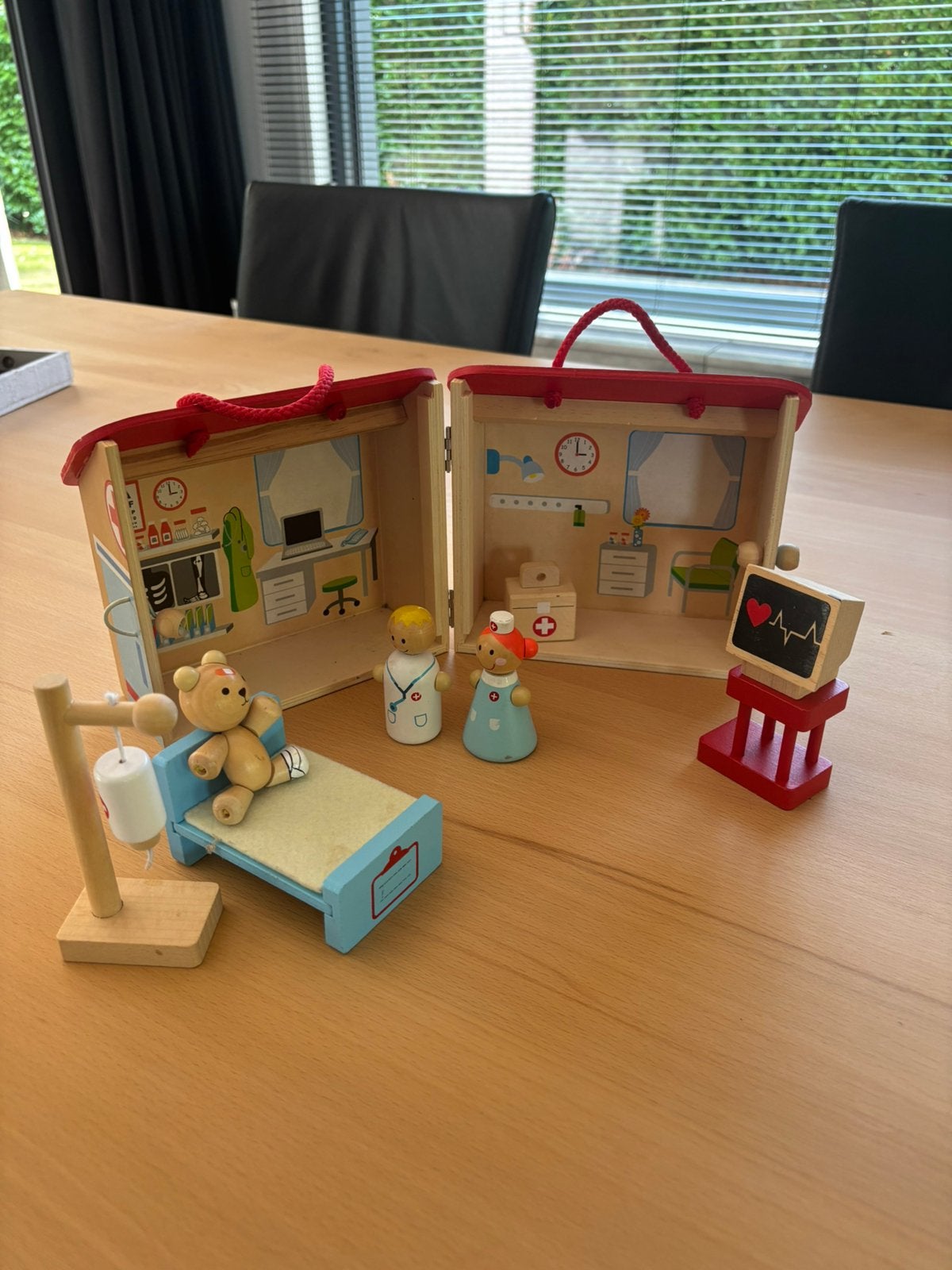 Bigjigs Toys Mini Hospital - Étui de transport en bois avec, Enlèvement ou Envoi, Comme neuf