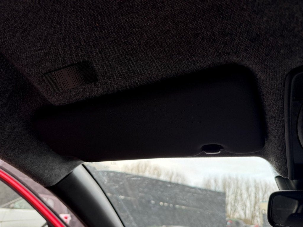 PARE-SOLEIL Renault Clio V (RJAB) (01-2019/-), Renault, Utilisé, Peter-Huppertz-Straße 5
51063  Köln, DE, Dialog.deutschland@renault.de