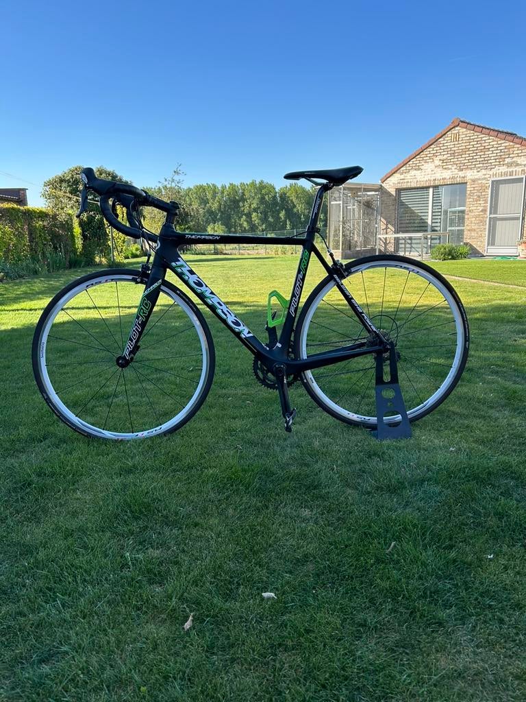 Carbon koersfiets Thompson Pilot-RC, Fietsen en Brommers, Fietsen | Racefietsen, Ophalen, Zo goed als nieuw