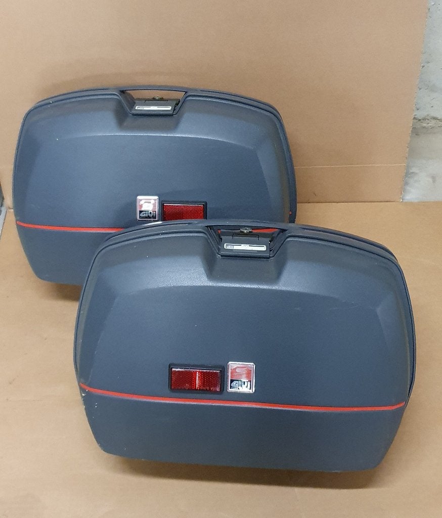 Givi motor koffers, Ophalen, Zo goed als nieuw