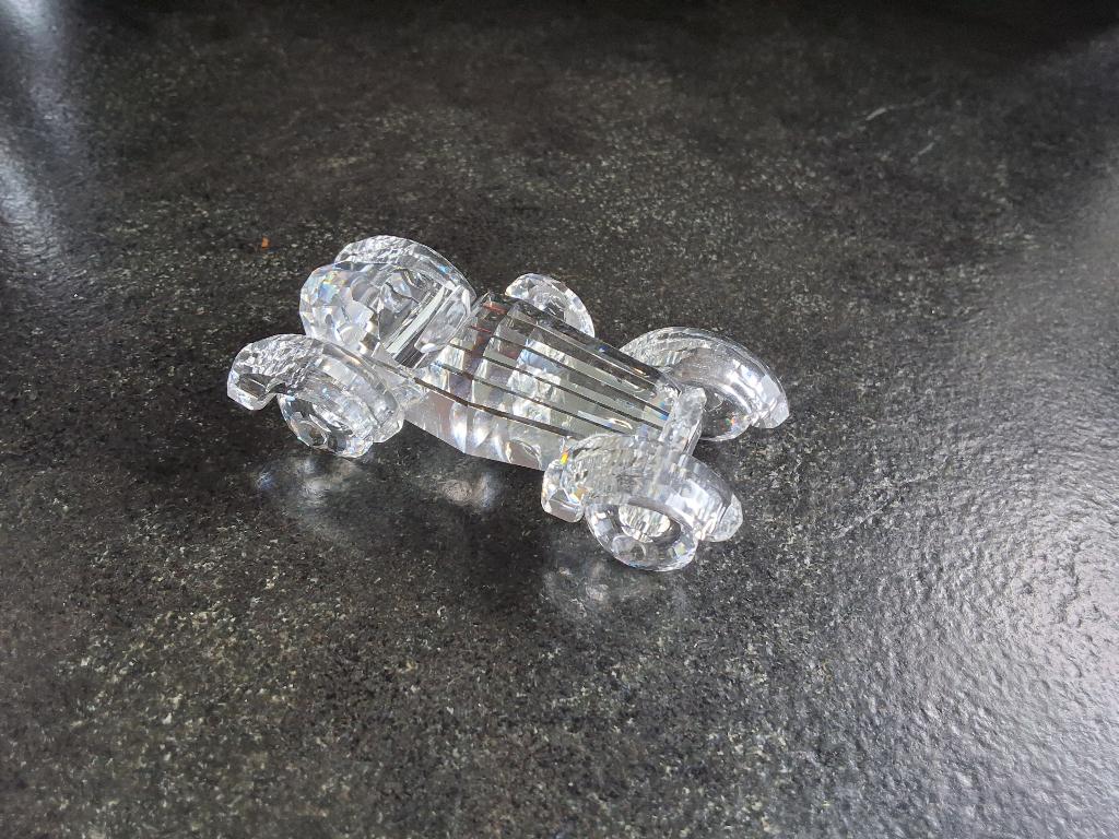 Swarovski, Enlèvement
