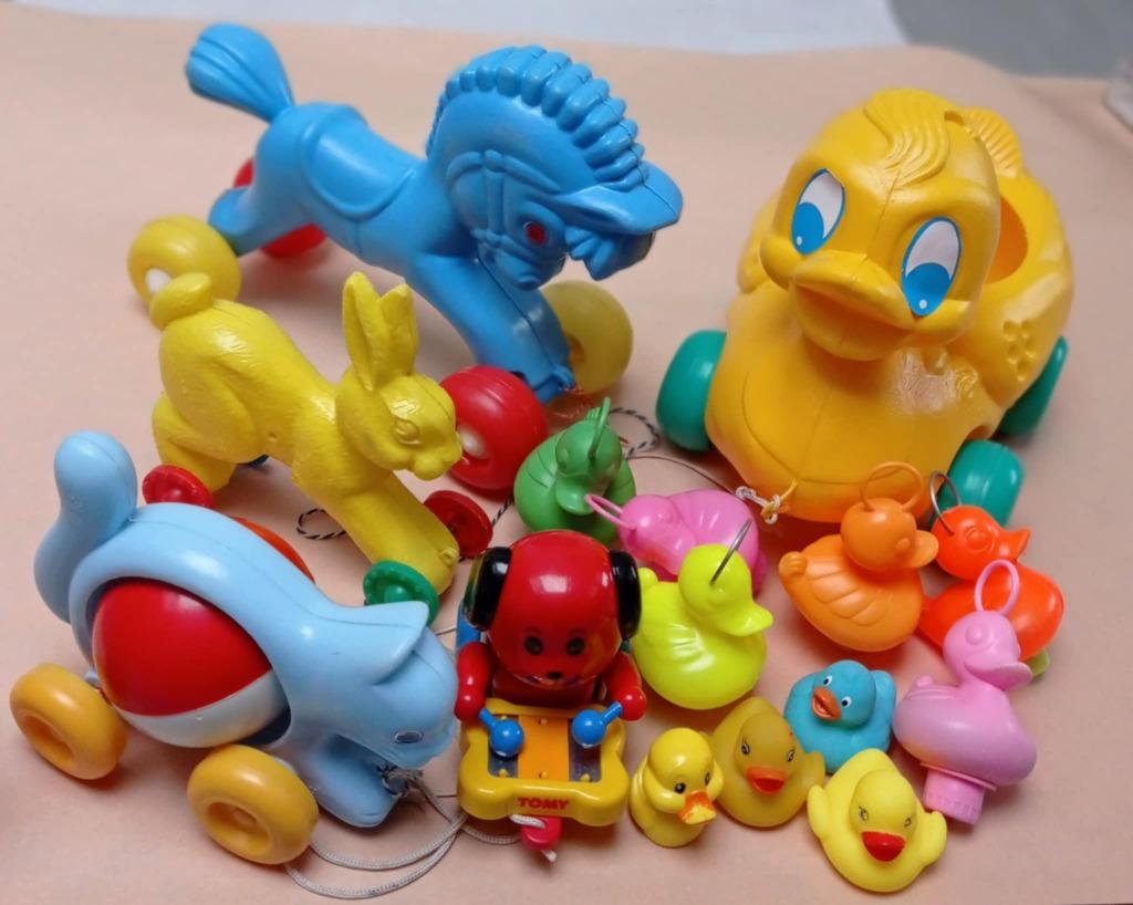 Jouets à tirer (canard, chat, cheval, lapin,chien), Enlèvement, Utilisé