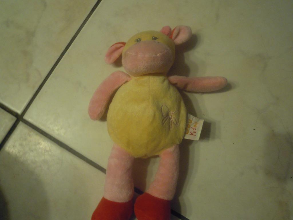 knuffel dou kidou koe(doos jan2023), Ophalen of Verzenden, Nieuw, Koe