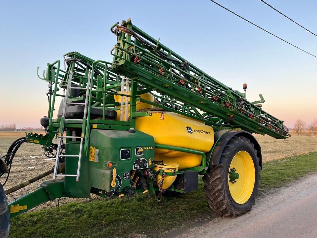 getrokken sproeier John Deere M944i, Ophalen, Akkerbouw, Gewasbescherming en Bemesting