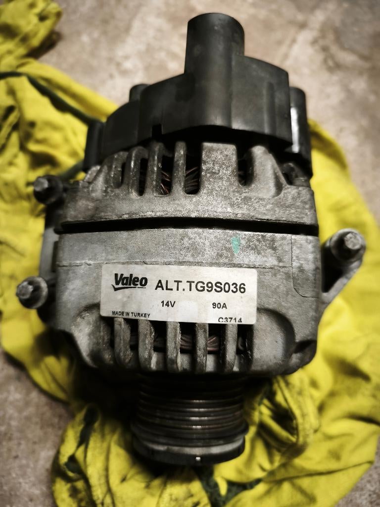 Alternator Opel combo c, Auto-onderdelen, Ophalen, Gebruikt, Opel