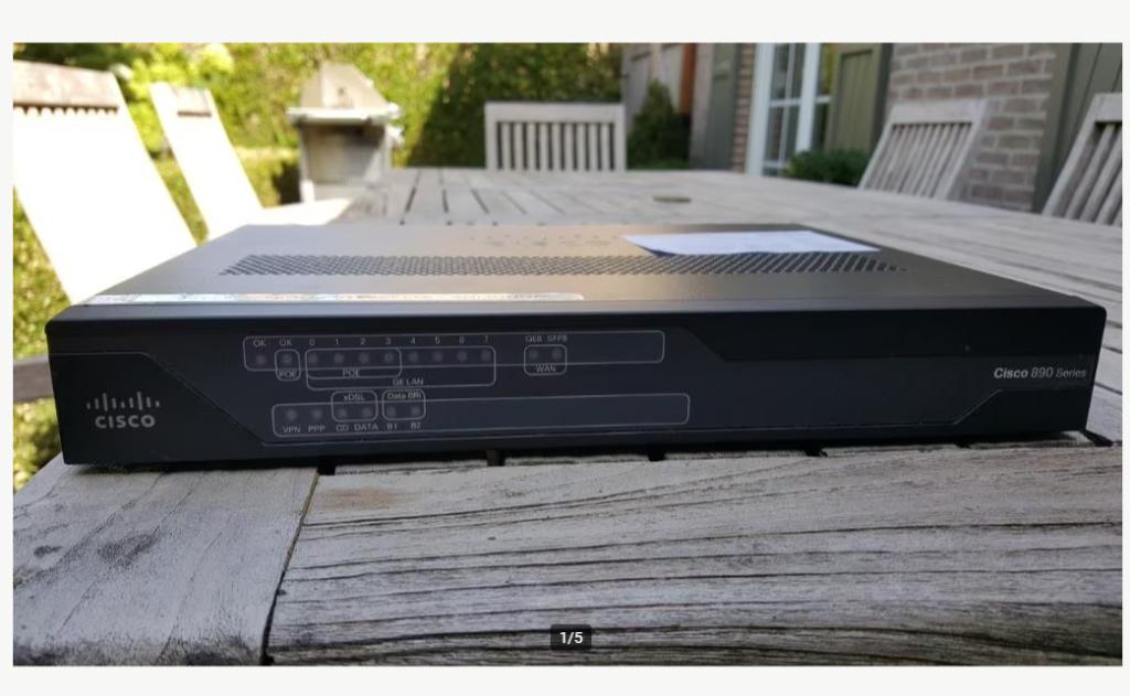 Cisco 897VA VDSL Bonding Router modem, Ophalen of Verzenden, Zo goed als nieuw, Router, Cisco