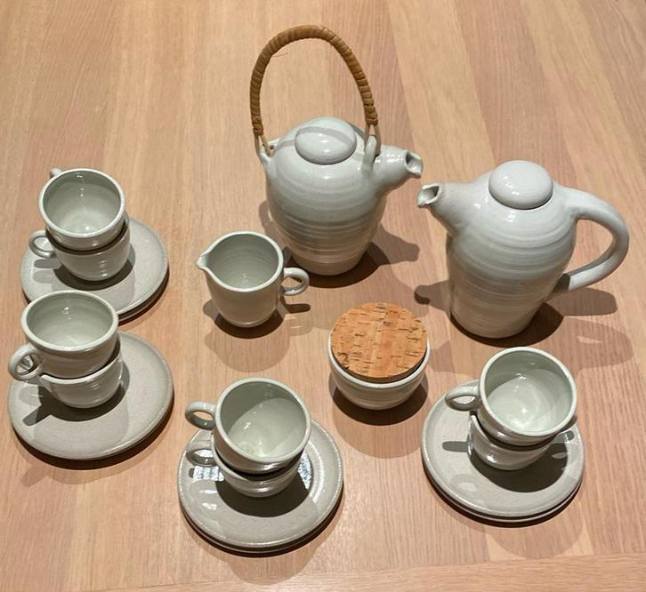 Aardewerk koffieservice, Huis en Inrichting, Keuken | Servies, Ophalen of Verzenden, Aardewerk