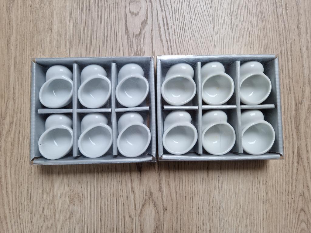 Set van 12 porseleinen slakkenhuisjes, Huis en Inrichting, Keuken | Servies, Gebruikt, Ophalen of Verzenden, Kom(men), Overige stijlen