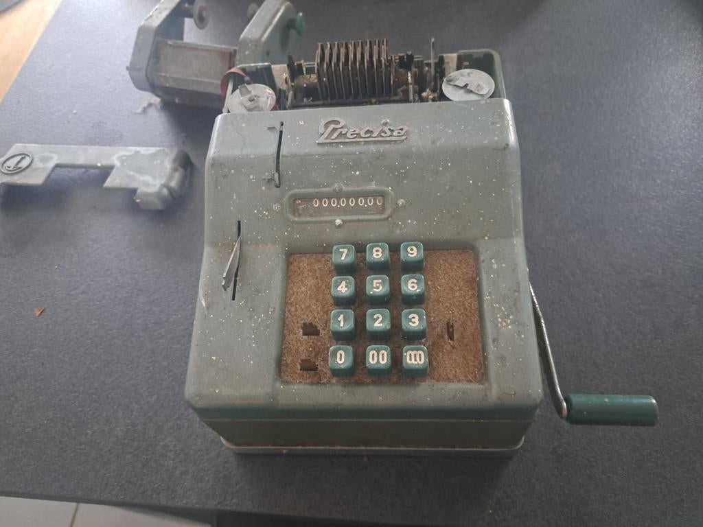 Calculatrice mécanique ancienne PRECISA – vintage, Enlèvement