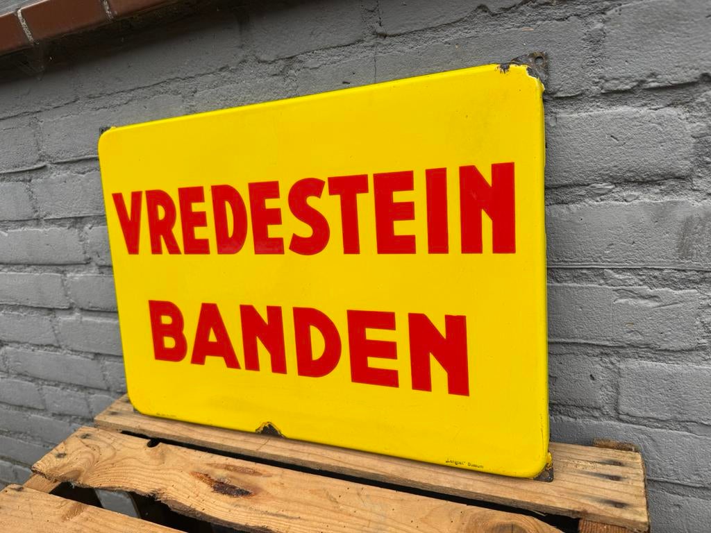 Vredestein banden emaille reclamebord, Ophalen of Verzenden, Gebruikt, Reclamebord